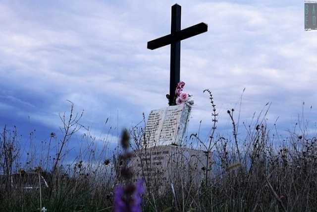 Corato, la collina della croce: l� dove morirono 27 persone le auto camminano da sole
